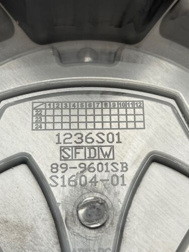 Toyota T-Force Silver 5 Lug Snap In Wheel Center Cap 89-9601SB 1236S01 S1604-01 - Image 3